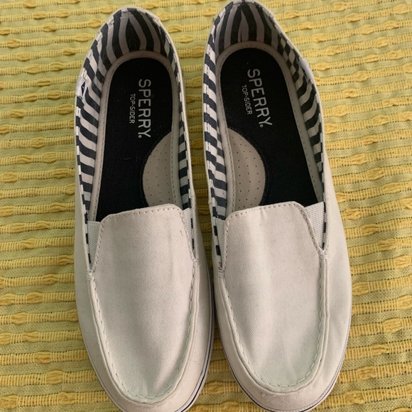 Sperry Top-Sider Wonen’s loafer size 9 EUC - Picture 2 of 7